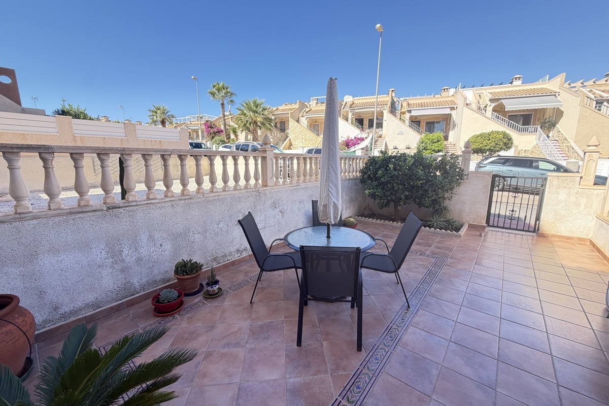 Resale - Apartment  - V
