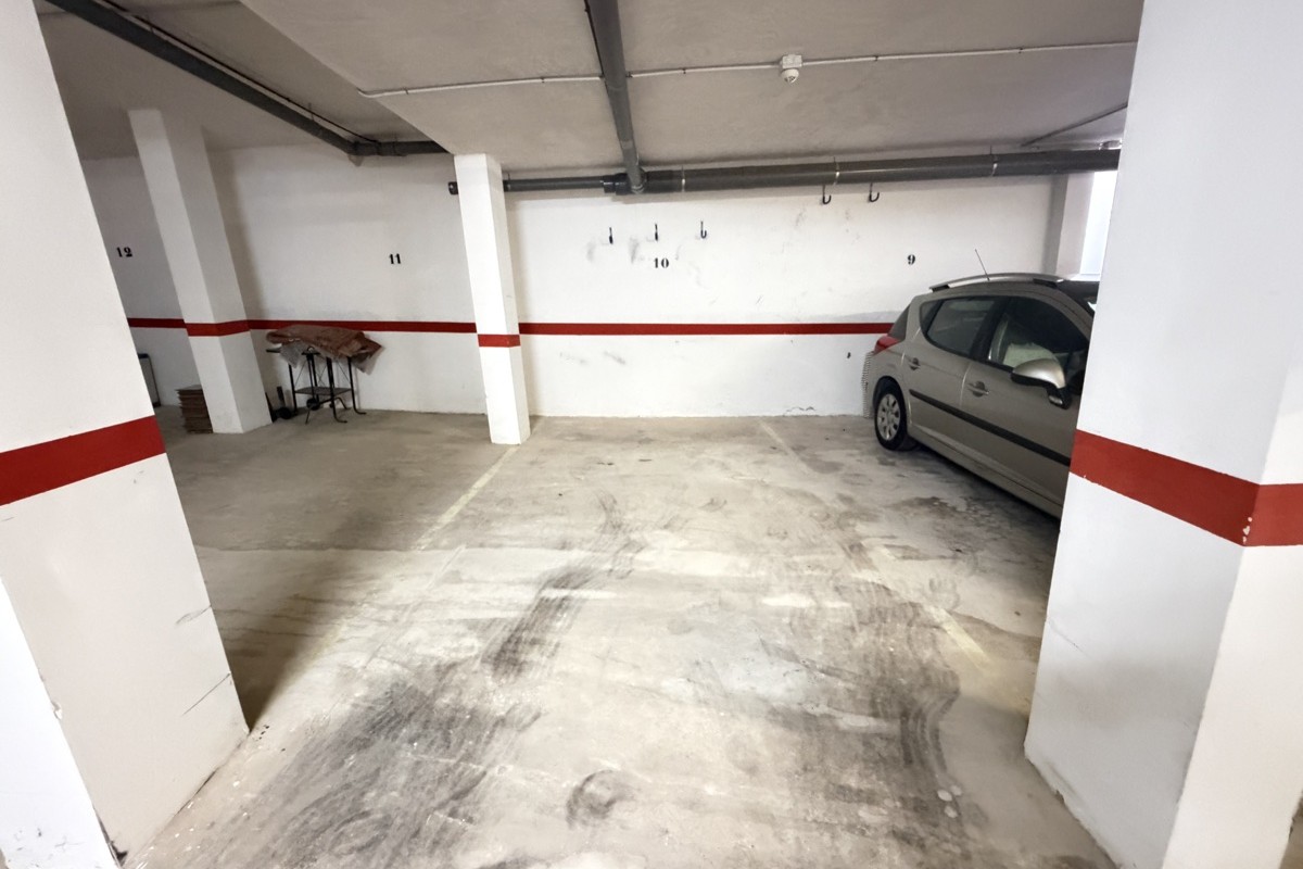 Resale - Apartment  - V