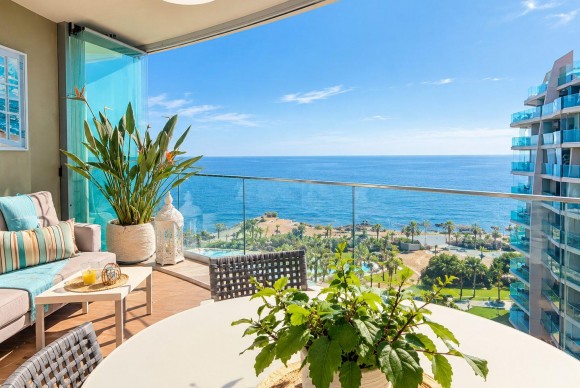 Resale - Apartment  - Torrevieja - Punta prima