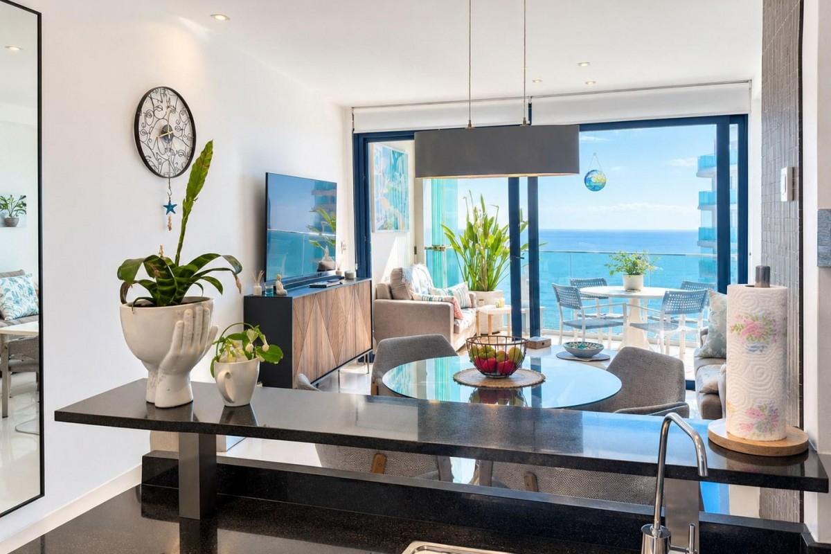 Resale - Apartment  - Torrevieja - Punta prima