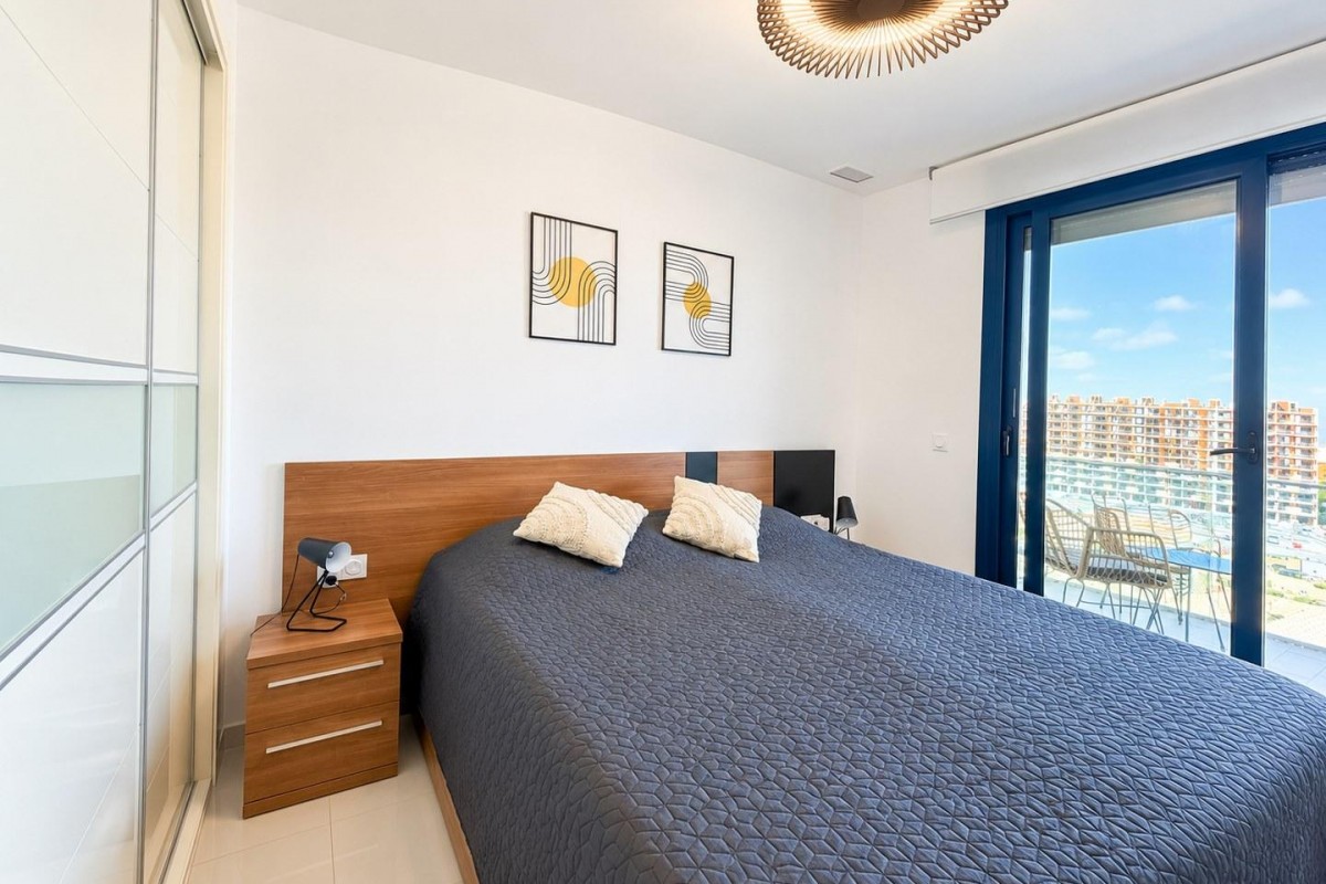 Resale - Apartment  - Torrevieja - Punta prima