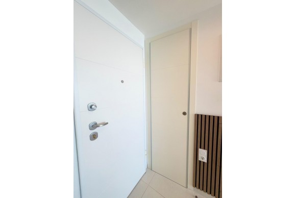 Resale - Apartment  - Torrevieja - Punta prima