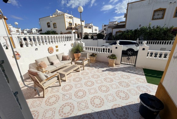 Resale - Townhouse - Orihuela Costa - Entre Naranjos Vistabella