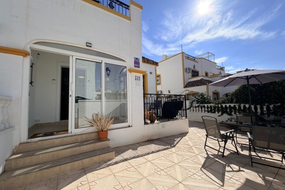 Resale - Townhouse - Orihuela Costa - Entre Naranjos Vistabella