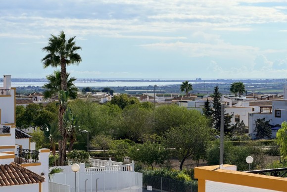 Resale - Townhouse - Orihuela Costa - Entre Naranjos Vistabella