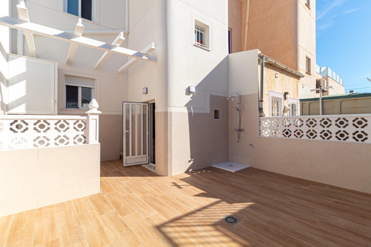 Revente - Terraced house - Torrevieja - Los Frutales