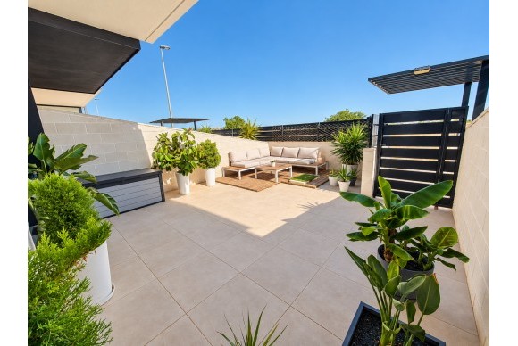Resale - House - Orihuela Costa - Villamartín