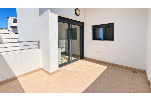 Resale - House - Orihuela Costa - Villamartín