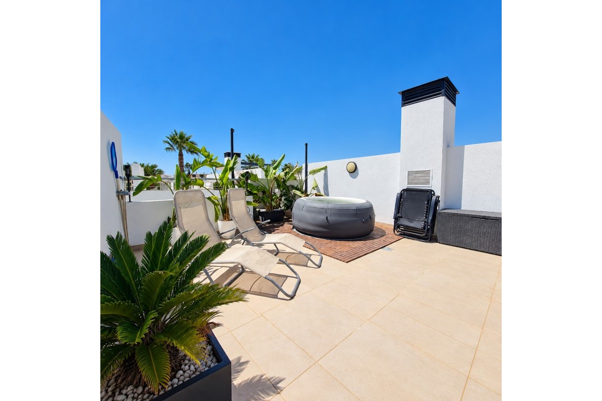 Resale - House - Orihuela Costa - Villamartín