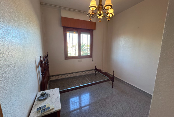 Resale - Townhouse - Jacarilla