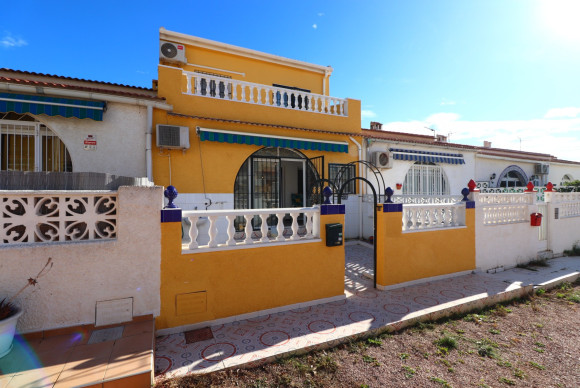 Resale - Townhouse - Torrevieja - El Chaparral