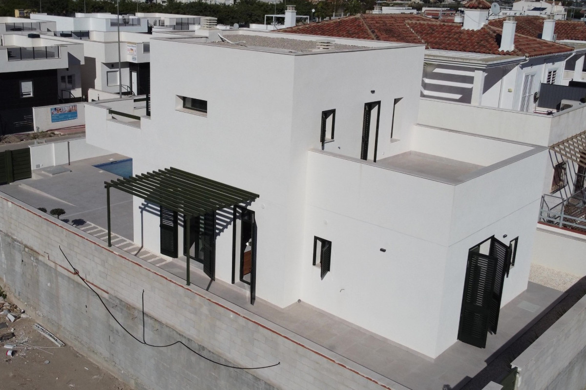 New Build - Villa / Semi semi-detached - Daya Nueva