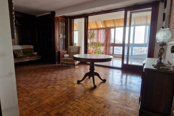 Reventa - Apartamento / piso - SAN JUAN ALICANTE - Centro