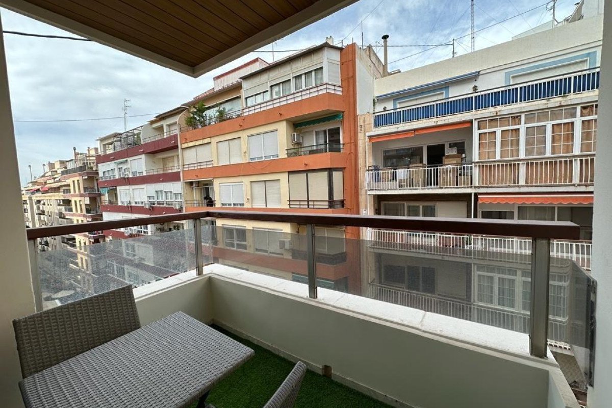 Resale - Apartment  - SAN JUAN ALICANTE - Centro
