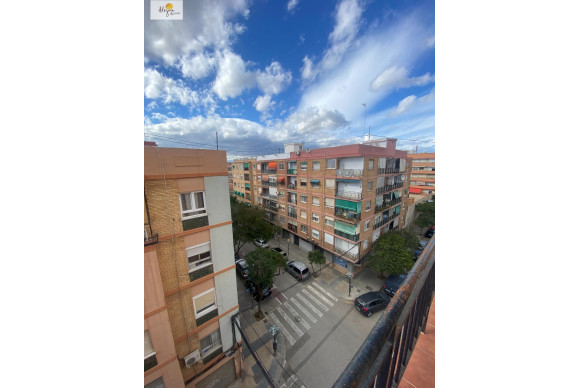 Revente - Appartement - Valencia - Benicalap