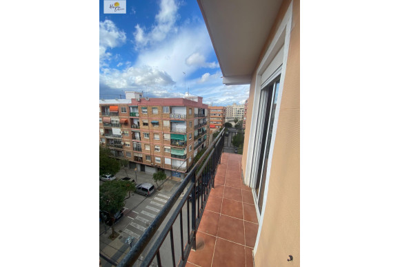 Revente - Appartement - Valencia - Benicalap