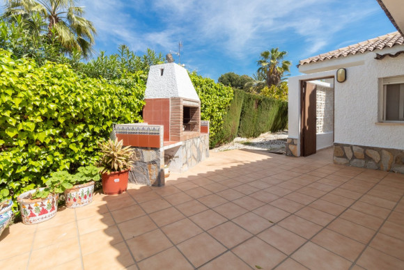 Resale - Villa - Orihuela Costa - Cabo Roig