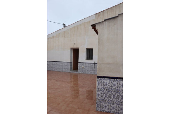 Resale - Country House - Novelda