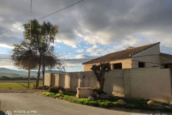Resale - Country House - BENIEL