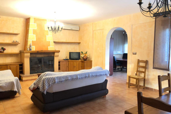 Revente - Country House - ABARAN