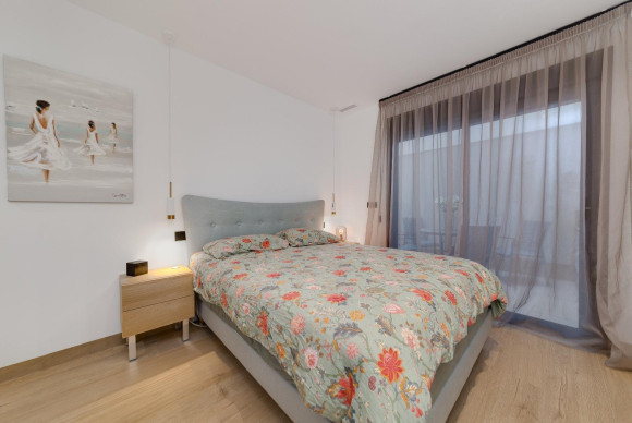 Resale - Apartment  - Torrevieja - La Mata