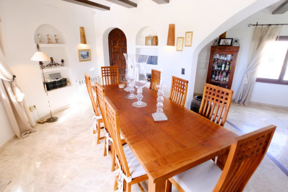 Resale - Villa - Benissa - Fustera