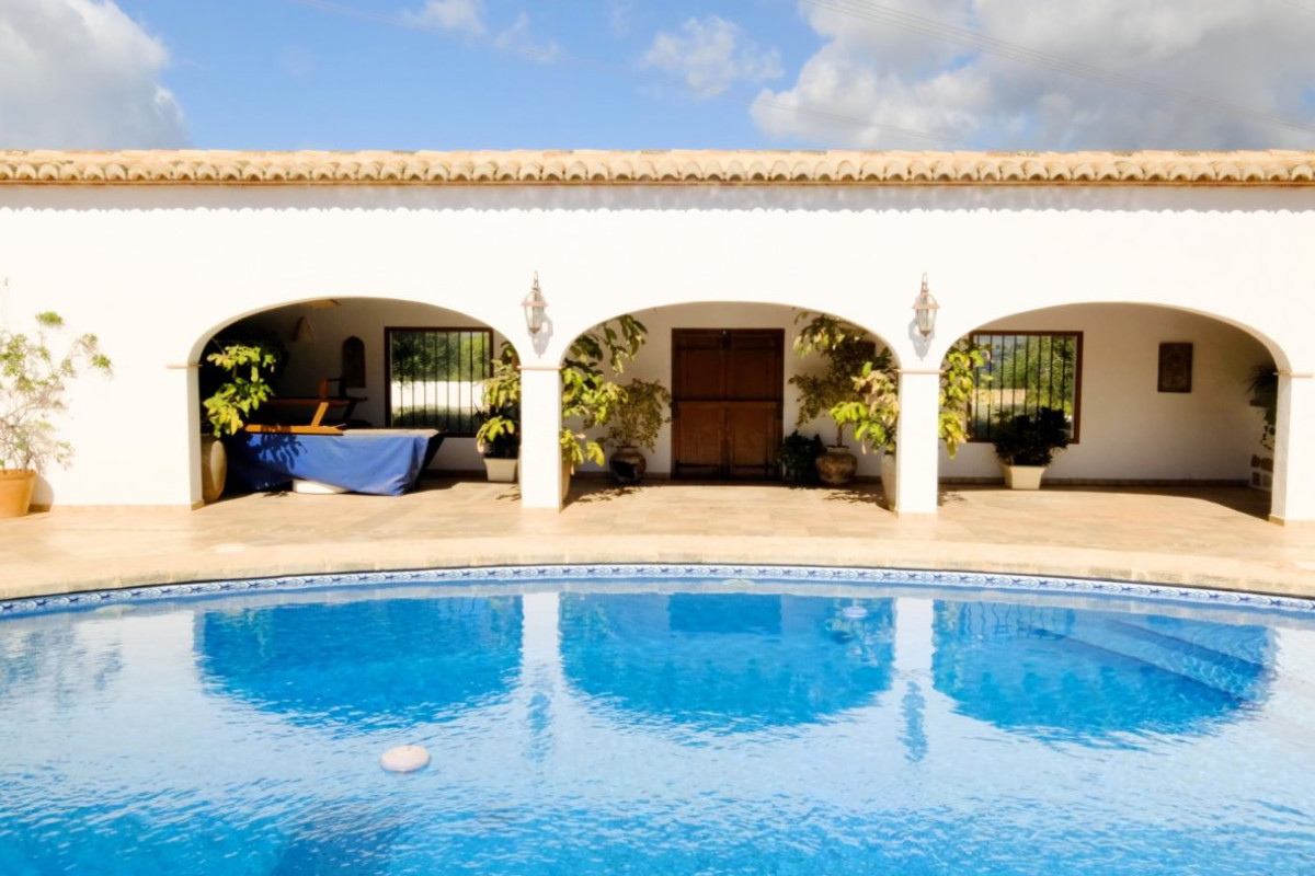 Resale - Villa - Benissa - Fustera