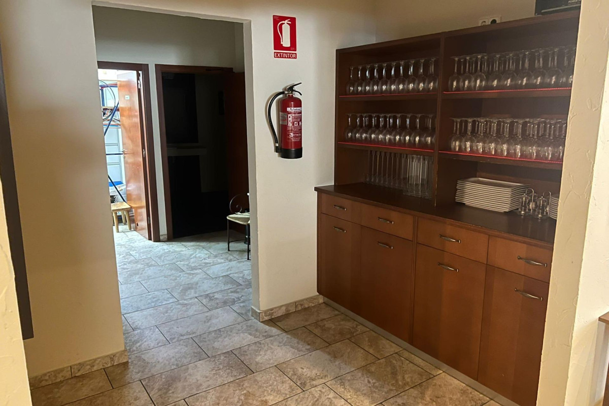 Long Term Rental - Commercial Unit - Torrevieja - Los balcones