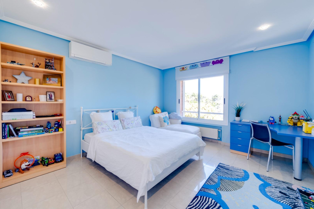 Resale - Villa de Lujo - Benidorm