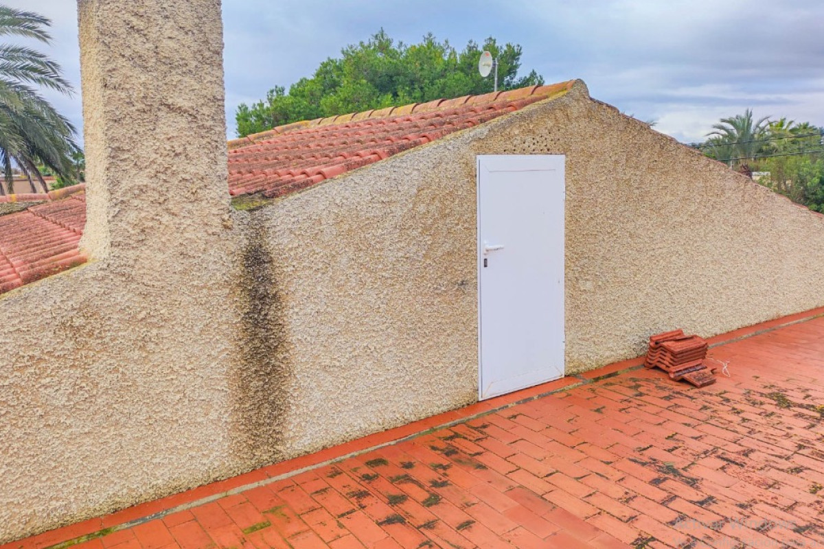 Resale - Country House - Elche