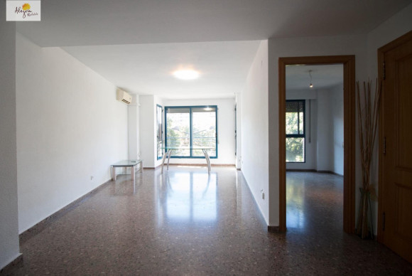 Reventa - Apartamento / piso - Valencia - Mestalla