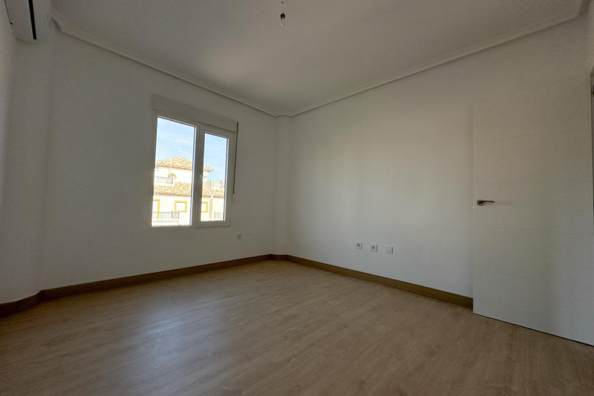 Herverkoop - Woning - Orihuela Costa - La Zenia