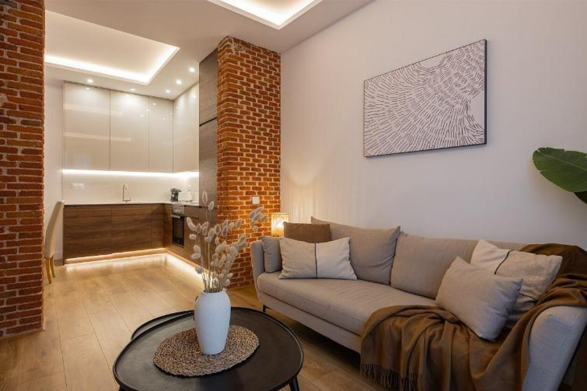 Reventa - Apartamento / piso - Madrid - Cortes