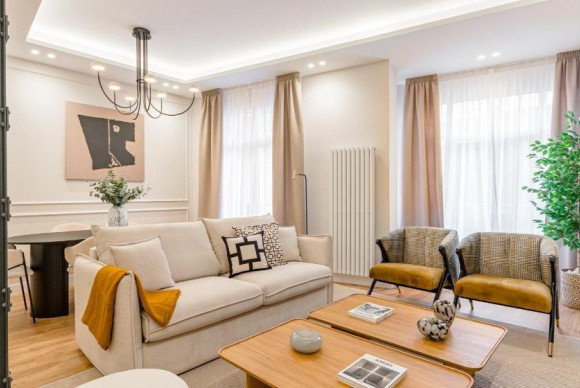 Resale - Apartment  - Madrid - Sol