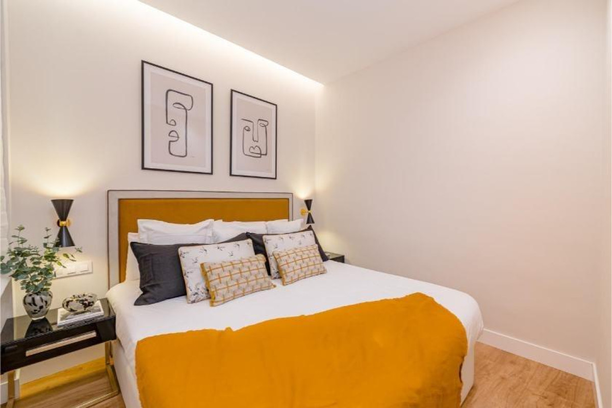 Resale - Apartment  - Madrid - Sol