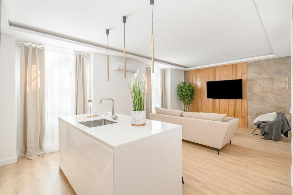 Resale - Apartment  - Madrid - Malasaña