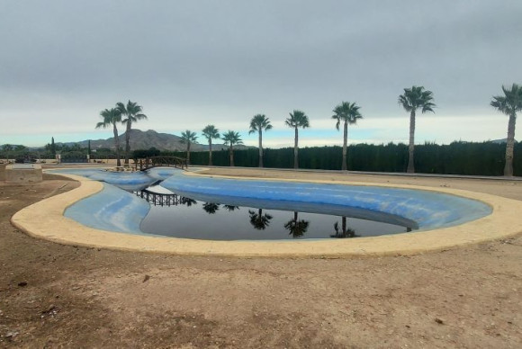 Resale - Villa - Hondón de las Nieves