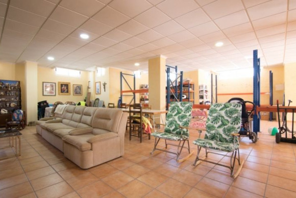 Resale - Villa - Crevillente