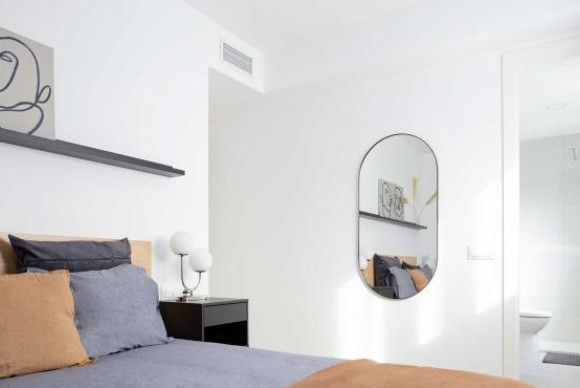Alquiler a largo plazo - Apartamento / piso - SAN JUAN ALICANTE - Pau II