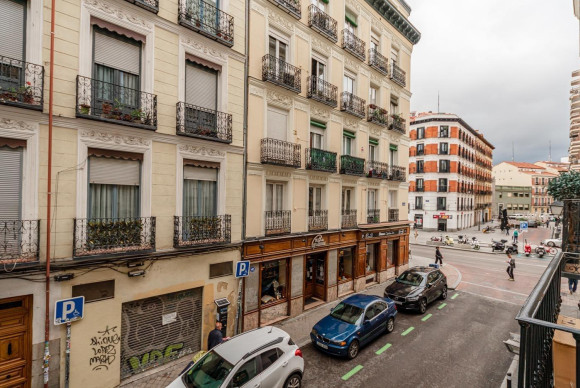 Herverkoop - Appartement  - Madrid - Chamberí