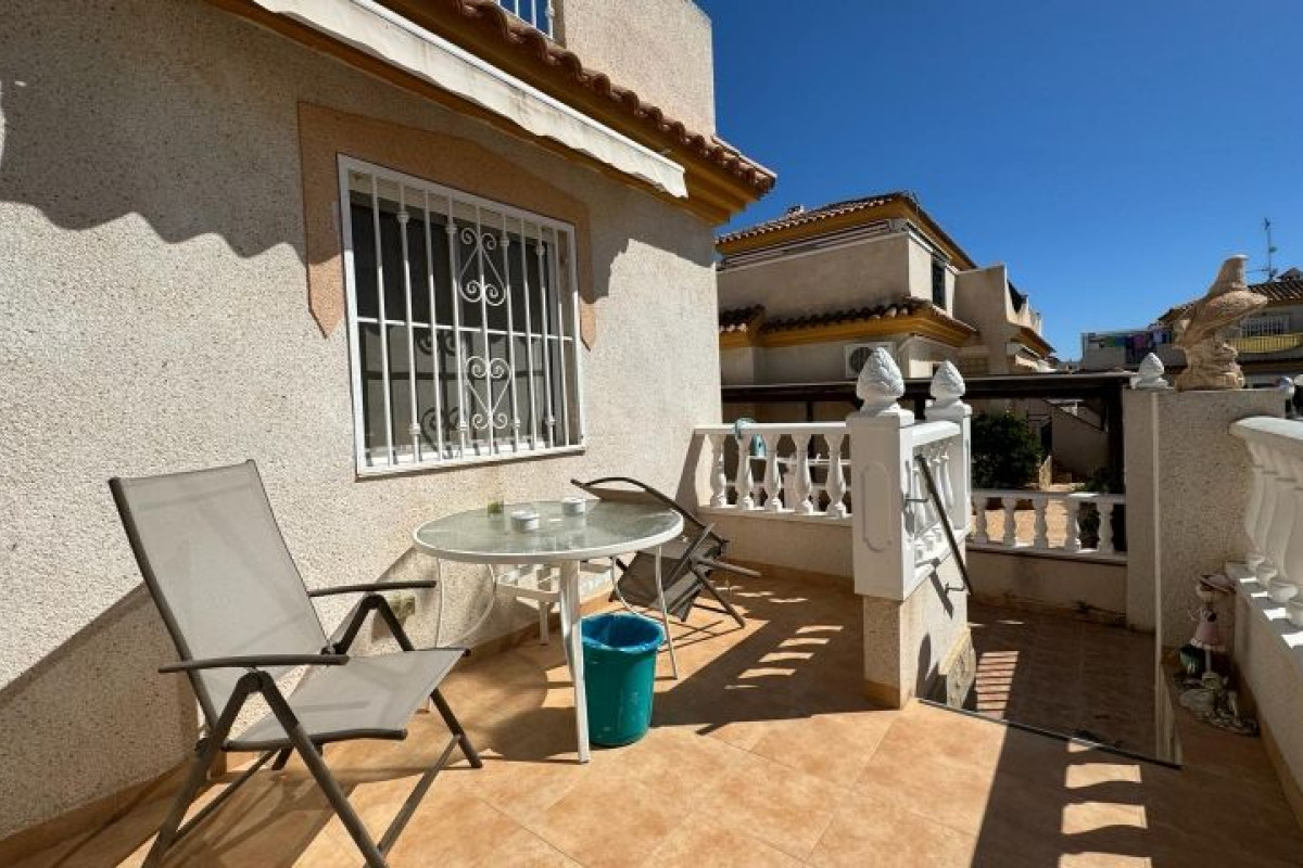 Revente - Villa - Orihuela Costa