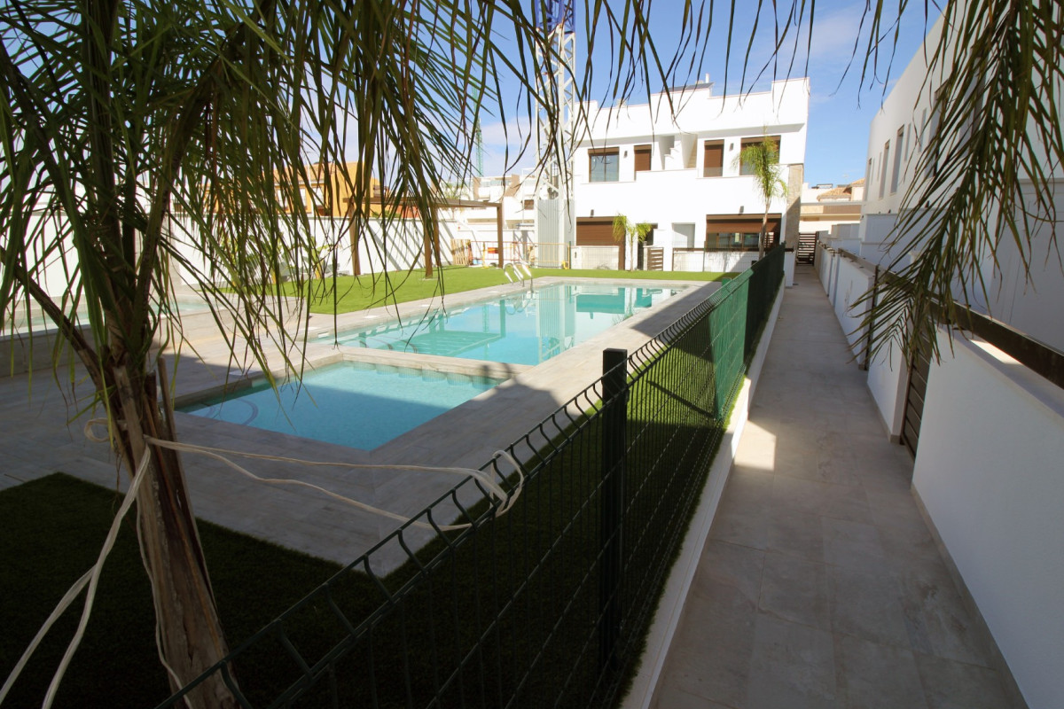 New Build - Townhouse - Pilar de la Horadada - PILAR DE LA HORADADA