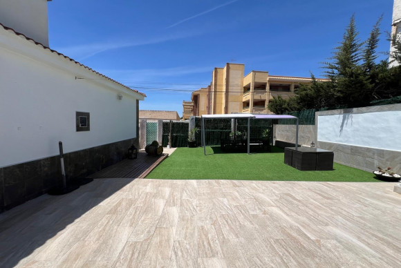 Revente - Villa - Torrevieja - Los altos