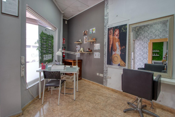 Resale - Commercial for sale - Torrevieja - La Mata