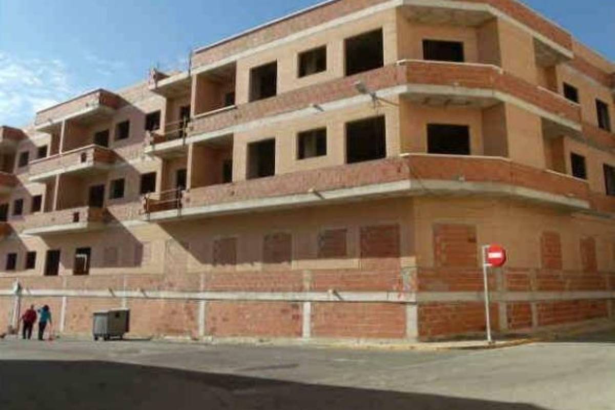 Revente - Building - Los Montesinos - Centro