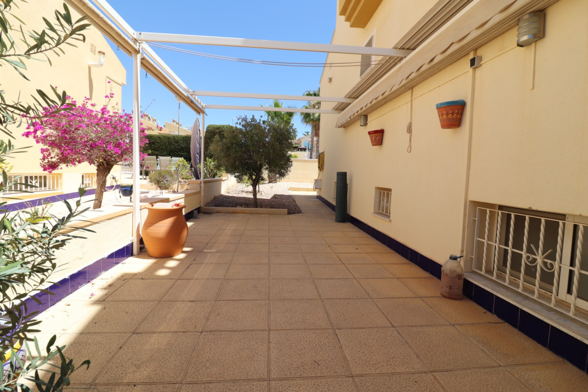 Resale - Semi Detached Villa - Benimar - Benimar I