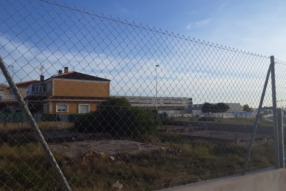 Resale - Plot / Land - Torrevieja - torrevieja