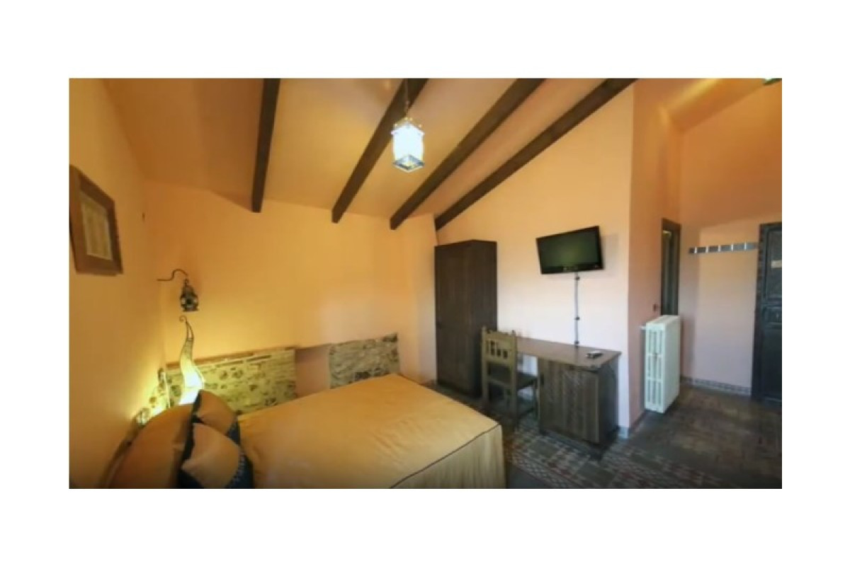 Resale - Hotel - Vélez-Blanco - Topares