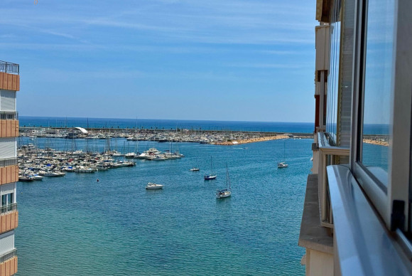 Herverkoop - Appartement  - Torrevieja - Acequion