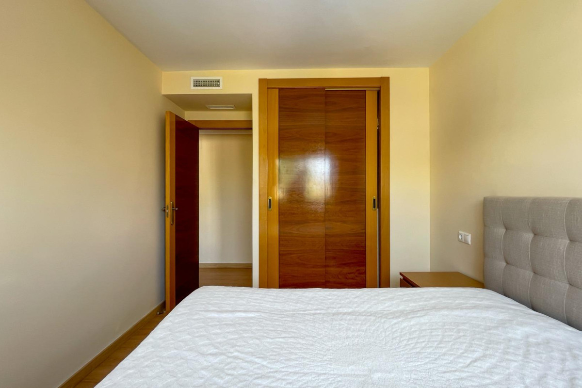 Lange Termijn Verhuur - Appartement  - SAN JUAN ALICANTE - Campo de golf